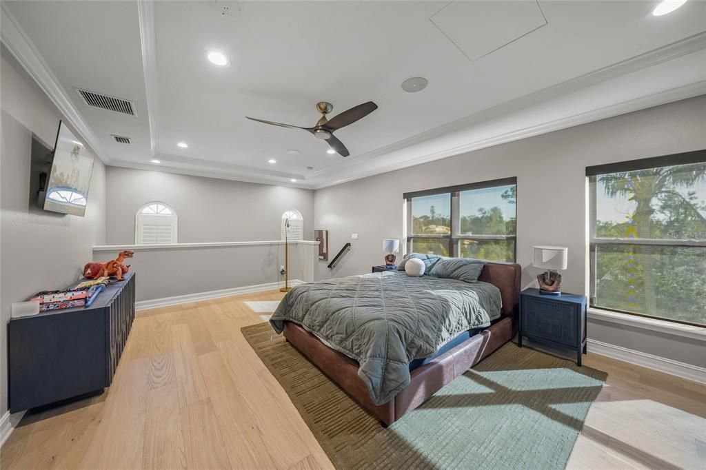 For Sale: $4,550,000 (4 beds, 5 baths, 4683 Square Feet)