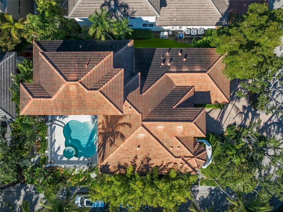 For Sale: $4,550,000 (4 beds, 5 baths, 4683 Square Feet)