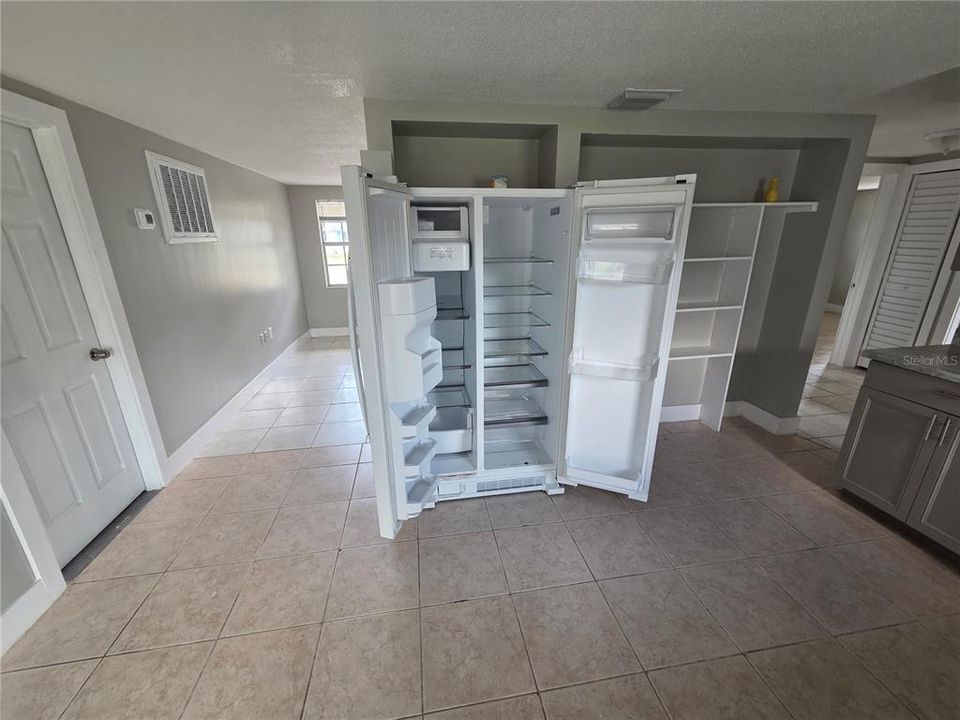 En Renta: $1,600 (2 camas, 1 baños, 898 Pies cuadrados)