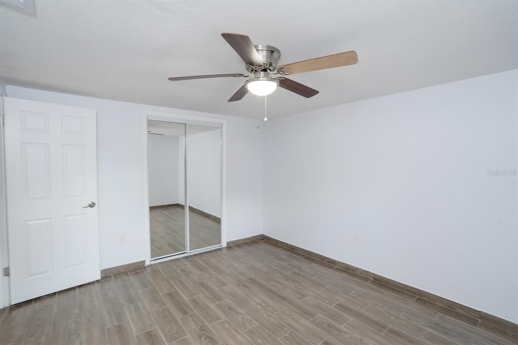For Sale: $325,000 (3 beds, 2 baths, 1395 Square Feet)