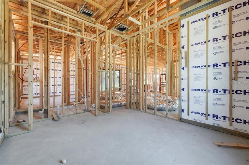 For Sale: $357,000 (3 beds, 2 baths, 1628 Square Feet)