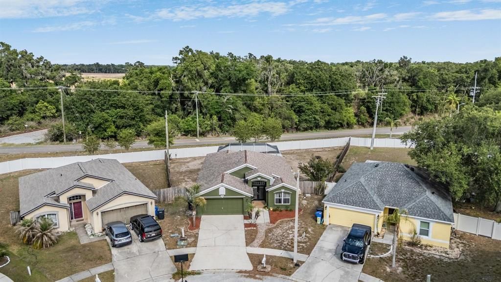 For Sale: $369,000 (3 beds, 2 baths, 1847 Square Feet)