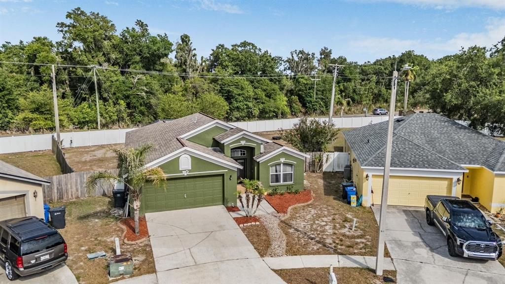 For Sale: $369,000 (3 beds, 2 baths, 1847 Square Feet)