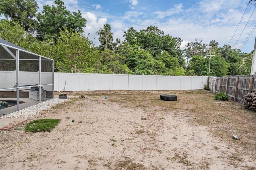 For Sale: $369,000 (3 beds, 2 baths, 1847 Square Feet)