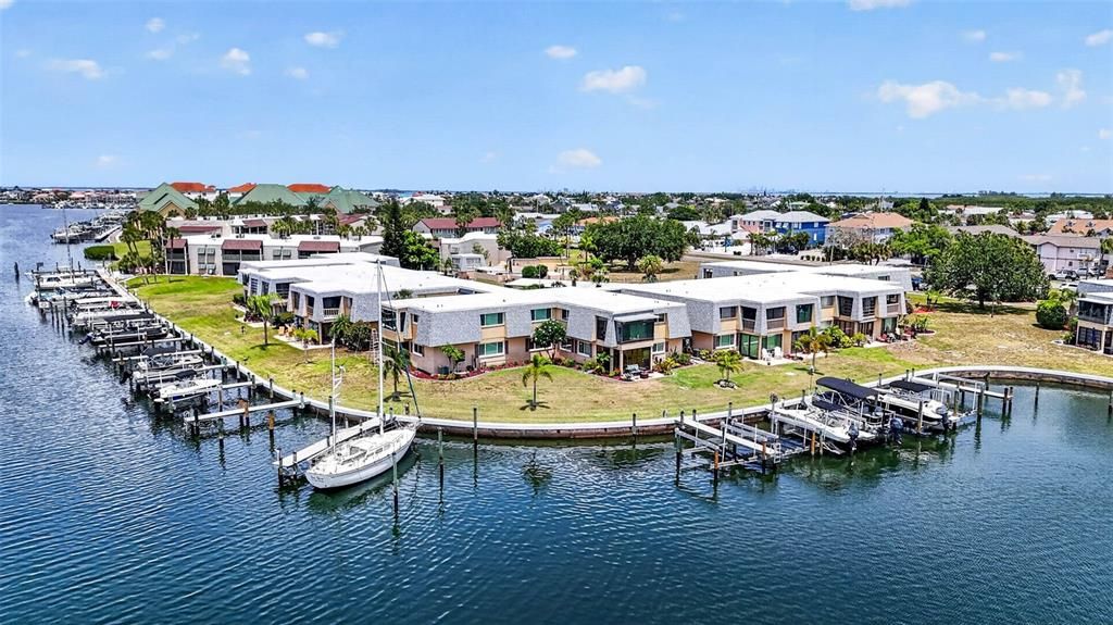 En Venta: $280,000 (2 camas, 2 baños, 1125 Pies cuadrados)