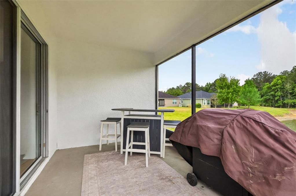 For Sale: $327,000 (2 beds, 2 baths, 1320 Square Feet)