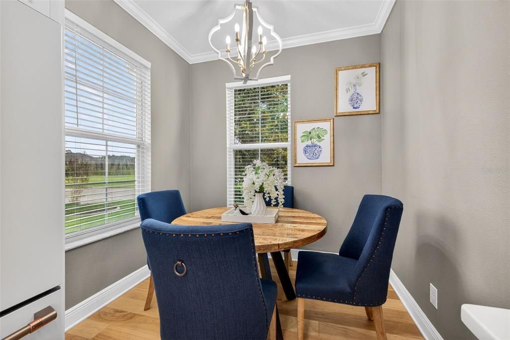 For Sale: $327,000 (2 beds, 2 baths, 1320 Square Feet)