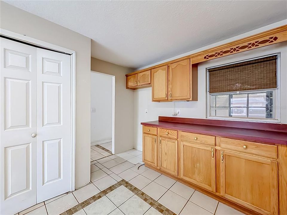 Activo con contrato: $319,000 (3 camas, 2 baños, 1352 Pies cuadrados)