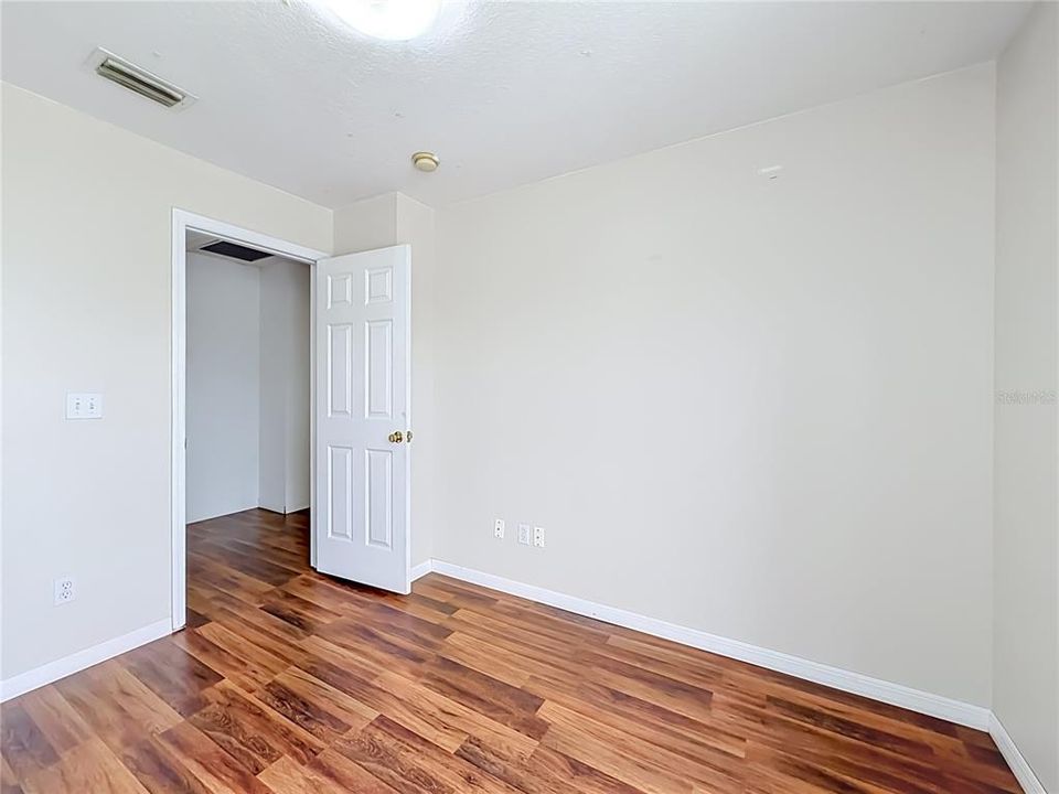 Activo con contrato: $319,000 (3 camas, 2 baños, 1352 Pies cuadrados)