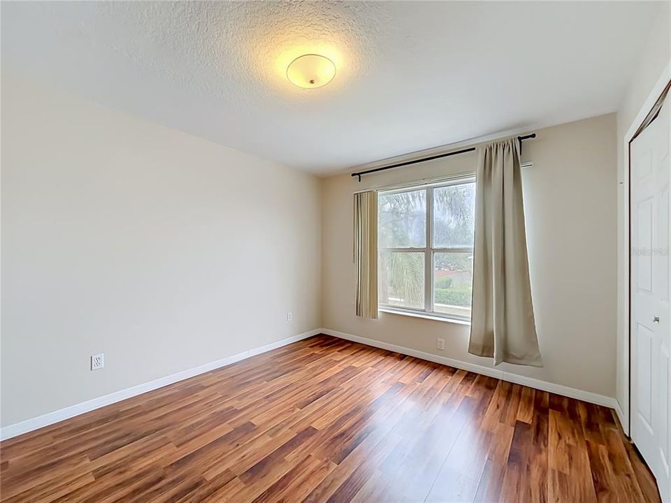 Activo con contrato: $319,000 (3 camas, 2 baños, 1352 Pies cuadrados)