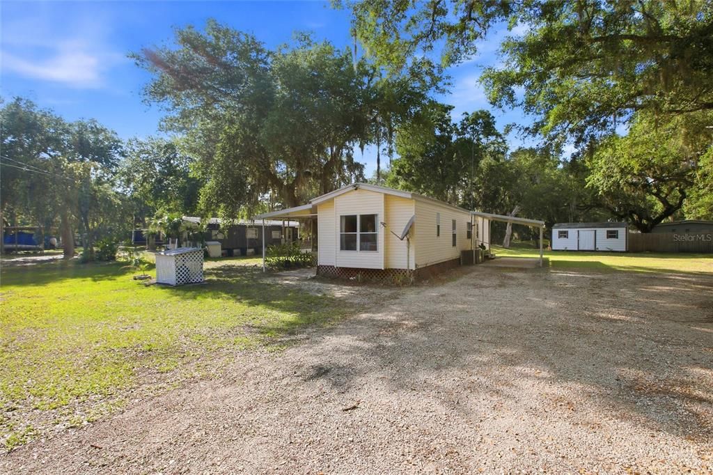 For Sale: $209,900 (4 beds, 3 baths, 1400 Square Feet)