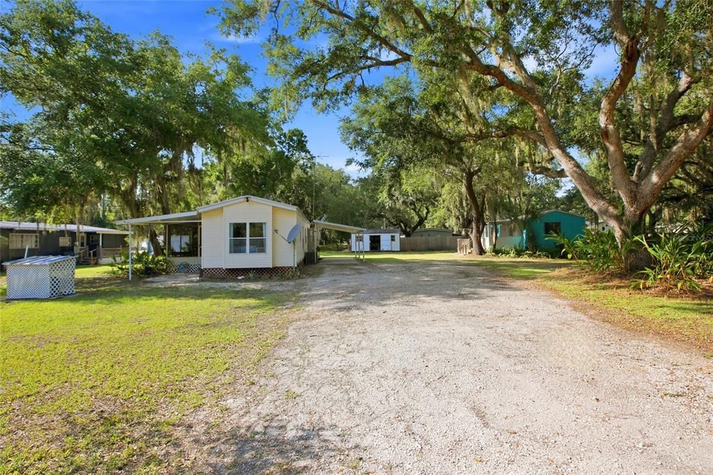 For Sale: $209,900 (4 beds, 3 baths, 1400 Square Feet)