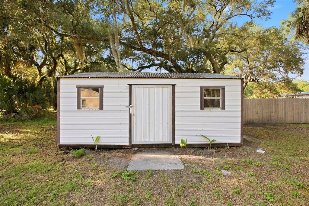 For Sale: $209,900 (4 beds, 3 baths, 1400 Square Feet)