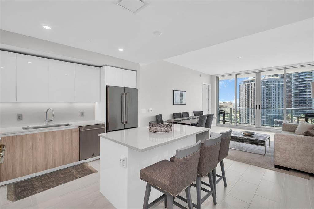 For Rent: $6,000 (2 beds, 2 baths, 1311 Square Feet)