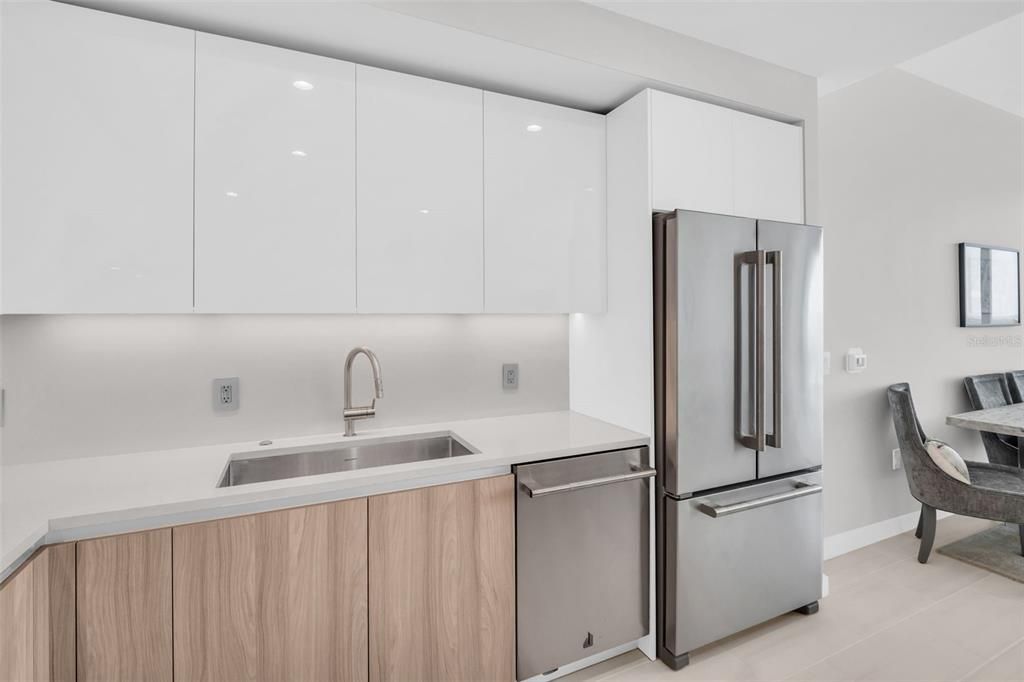 For Rent: $6,000 (2 beds, 2 baths, 1311 Square Feet)