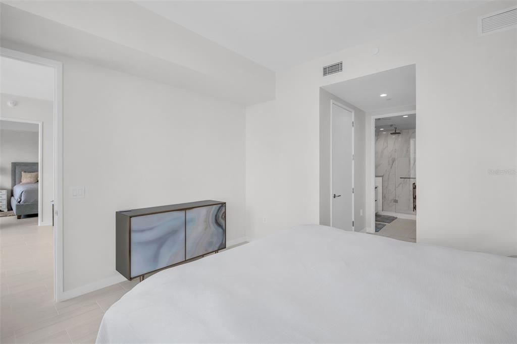 For Rent: $6,000 (2 beds, 2 baths, 1311 Square Feet)