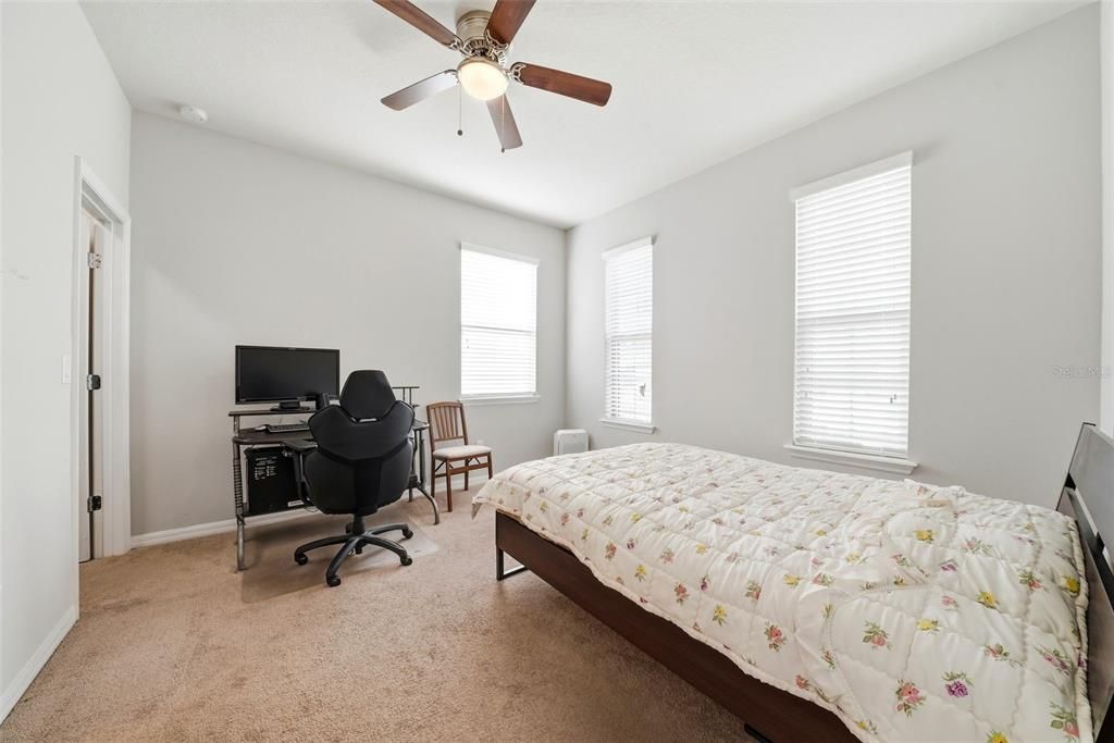 Active With Contract: $315,000 (4 beds, 3 baths, 1990 Square Feet)