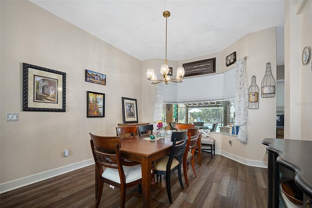 Active With Contract: $580,000 (3 beds, 2 baths, 2864 Square Feet)