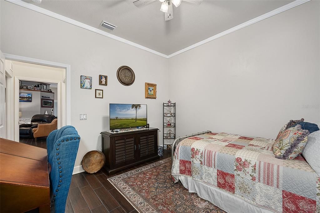 Active With Contract: $580,000 (3 beds, 2 baths, 2864 Square Feet)
