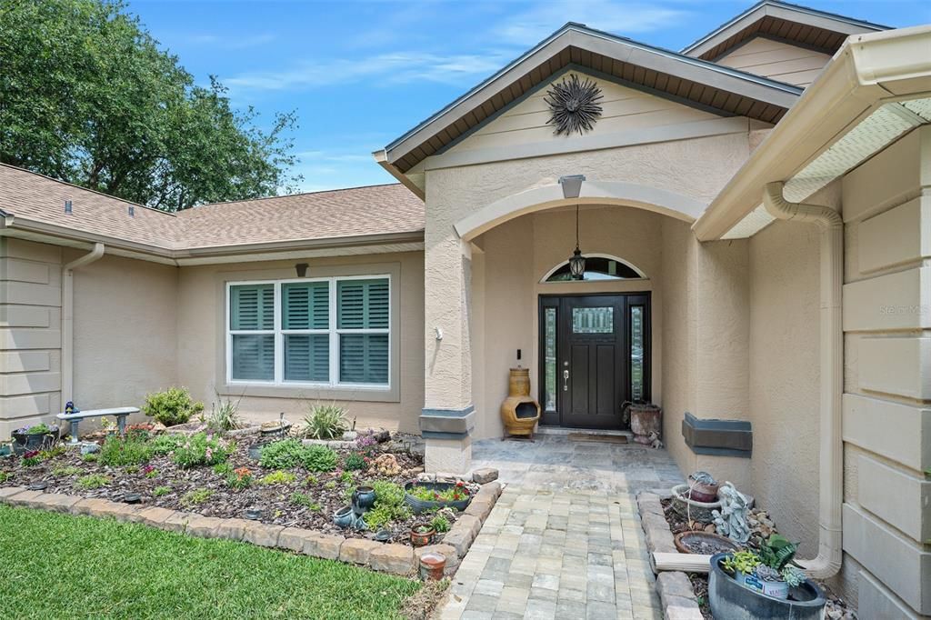 Active With Contract: $580,000 (3 beds, 2 baths, 2864 Square Feet)
