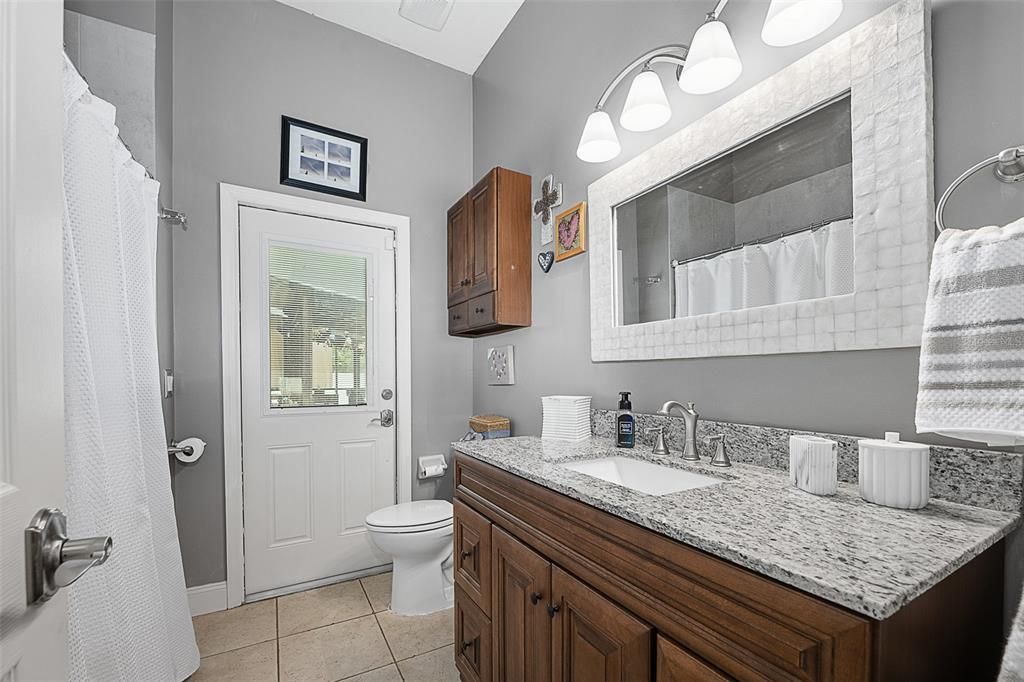 Active With Contract: $580,000 (3 beds, 2 baths, 2864 Square Feet)