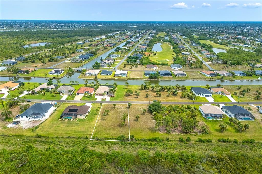 На продажу: $50,000 (0.33 acres)
