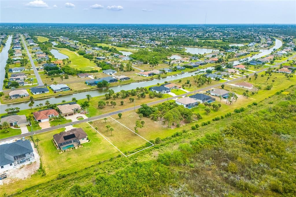 На продажу: $50,000 (0.33 acres)