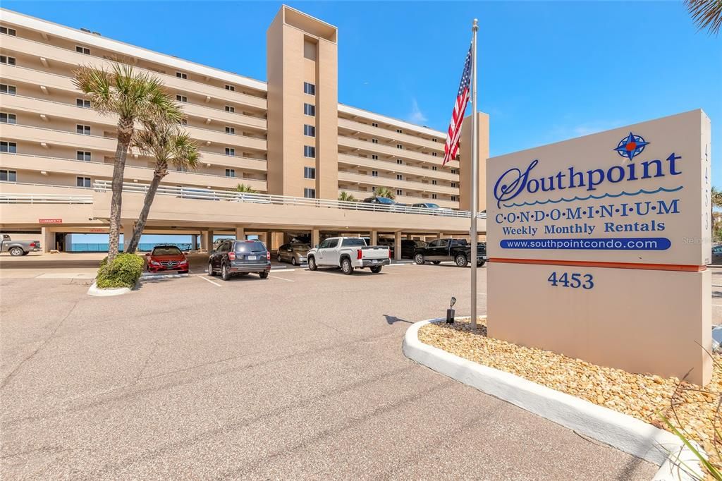 For Sale: $438,800 (2 beds, 2 baths, 885 Square Feet)