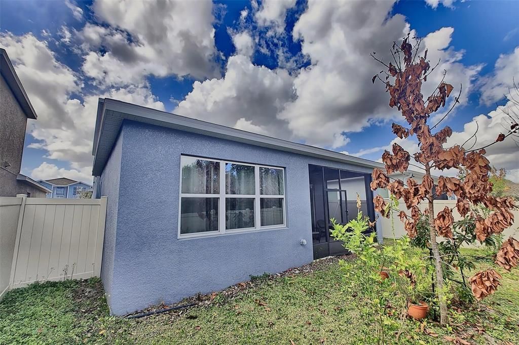 For Rent: $3,500 (4 beds, 3 baths, 2364 Square Feet)