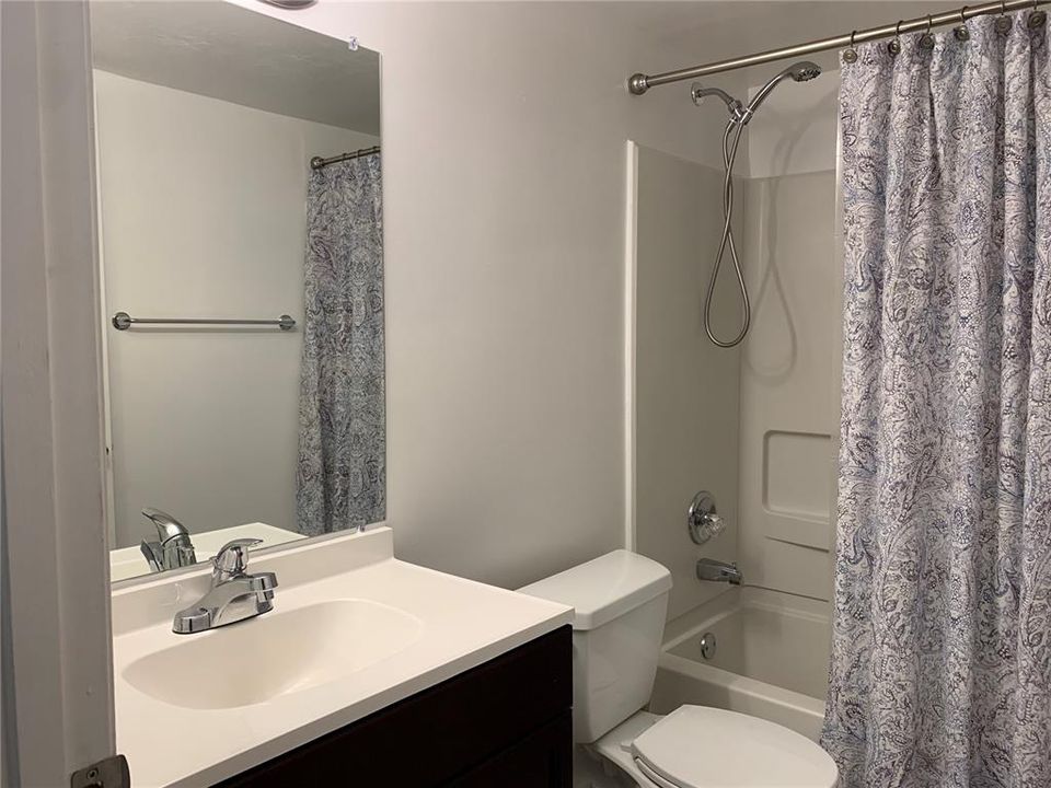 For Rent: $1,600 (2 beds, 2 baths, 1106 Square Feet)