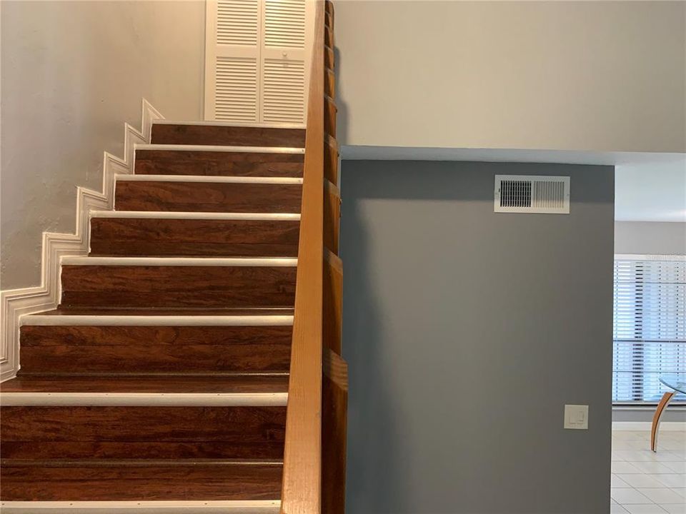 For Rent: $1,600 (2 beds, 2 baths, 1106 Square Feet)