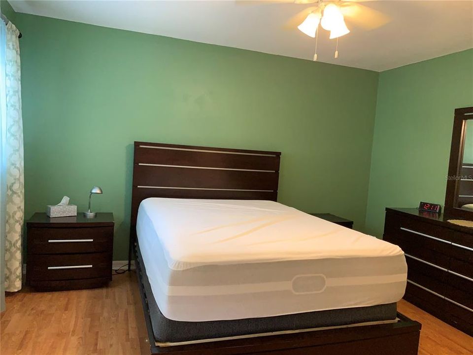 For Rent: $1,600 (2 beds, 2 baths, 1106 Square Feet)