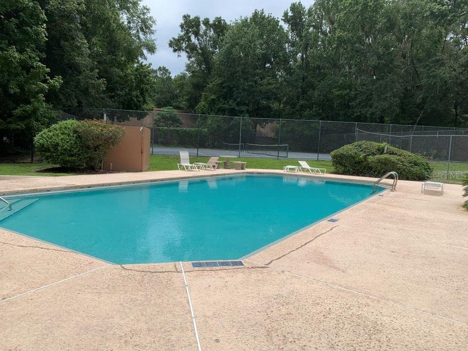 For Rent: $1,600 (2 beds, 2 baths, 1106 Square Feet)