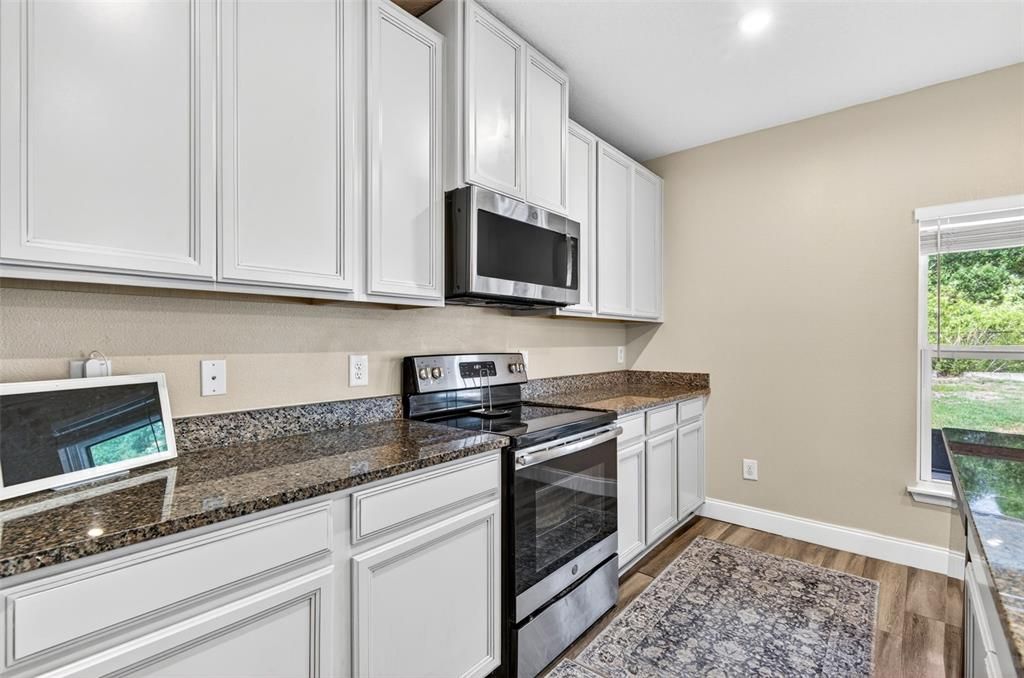 For Sale: $525,000 (4 beds, 2 baths, 2348 Square Feet)