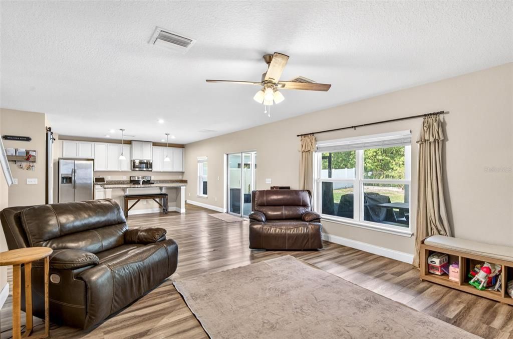 For Sale: $525,000 (4 beds, 2 baths, 2348 Square Feet)