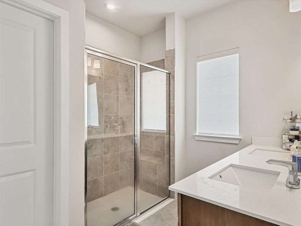 Active With Contract: $2,850 (3 beds, 2 baths, 1501 Square Feet)