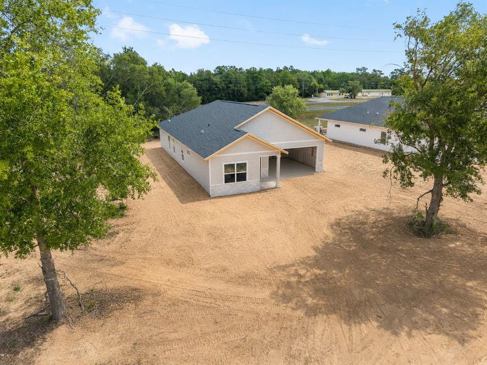For Sale: $335,000 (3 beds, 2 baths, 1704 Square Feet)