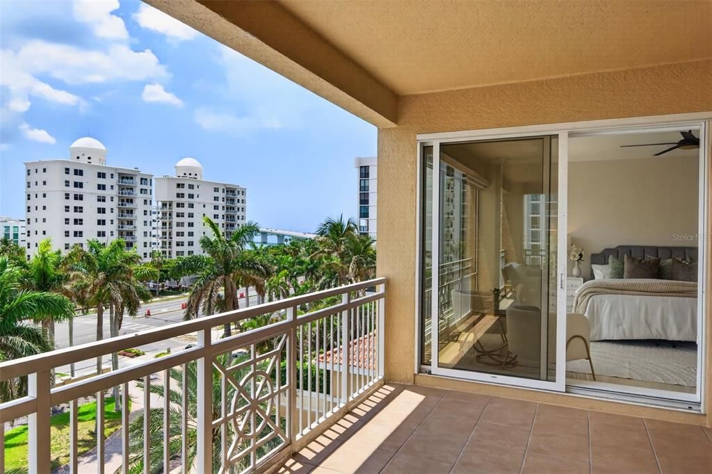 For Sale: $2,875,000 (4 beds, 4 baths, 3751 Square Feet)