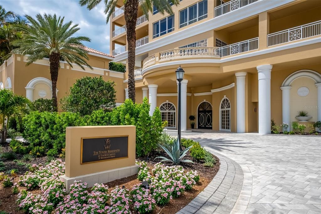 For Sale: $2,875,000 (4 beds, 4 baths, 3751 Square Feet)