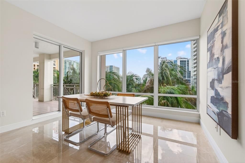 For Sale: $2,875,000 (4 beds, 4 baths, 3751 Square Feet)
