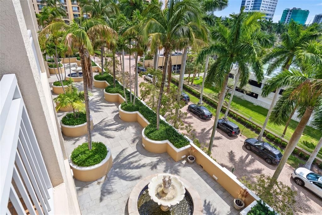 For Sale: $2,875,000 (4 beds, 4 baths, 3751 Square Feet)