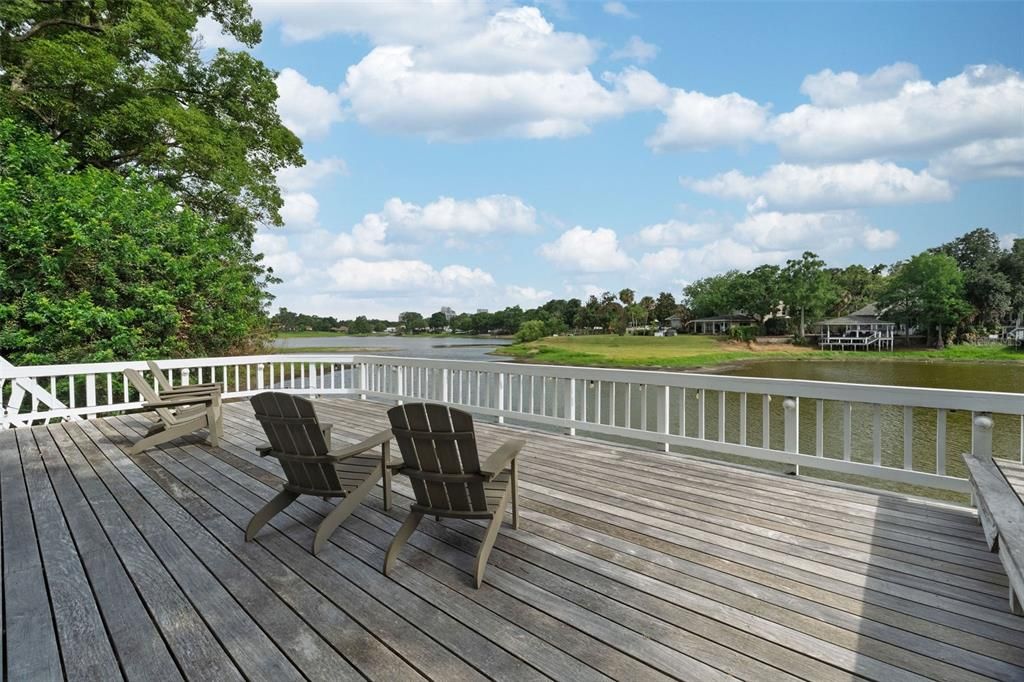 For Sale: $1,600,000 (5 beds, 3 baths, 3396 Square Feet)
