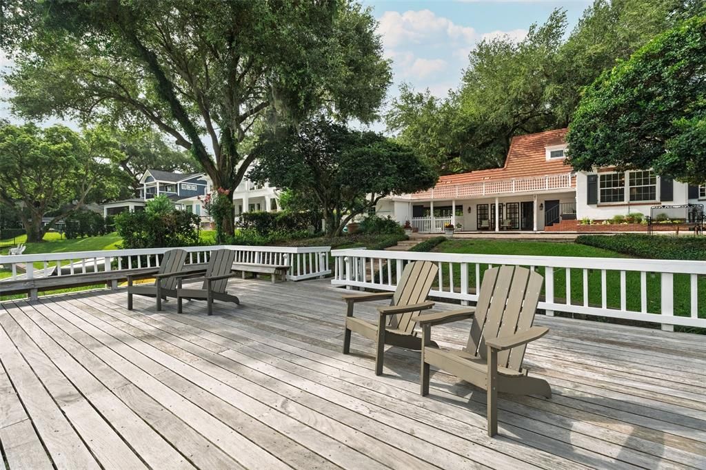 For Sale: $1,600,000 (5 beds, 3 baths, 3396 Square Feet)