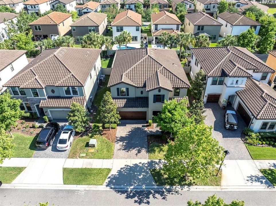 For Rent: $4,800 (5 beds, 3 baths, 3336 Square Feet)