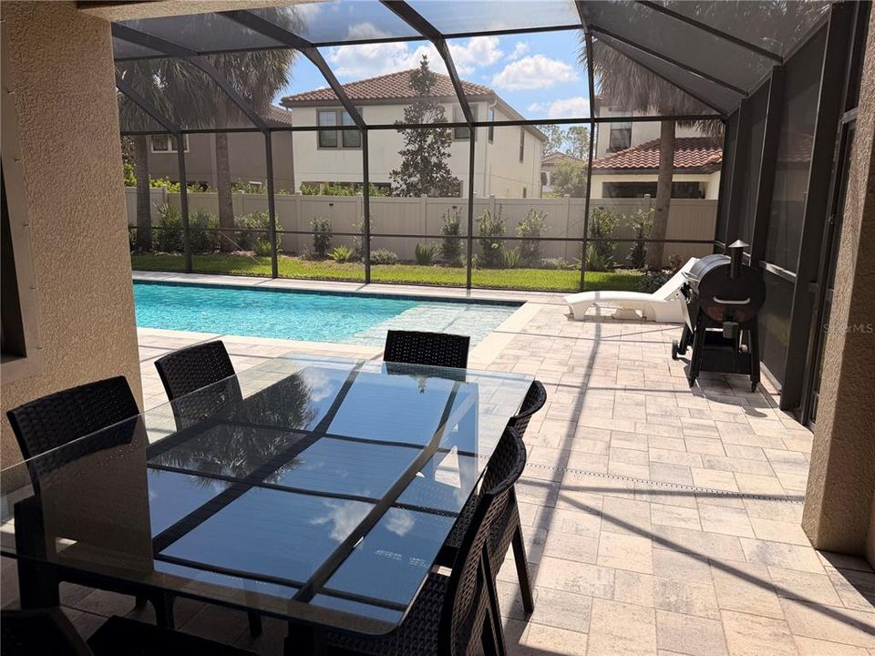 For Rent: $4,800 (5 beds, 3 baths, 3336 Square Feet)
