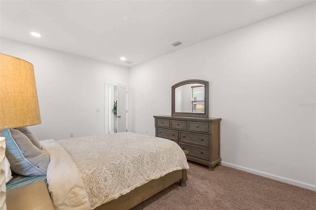 En Venta: $749,990 (5 camas, 5 baños, 3783 Pies cuadrados)
