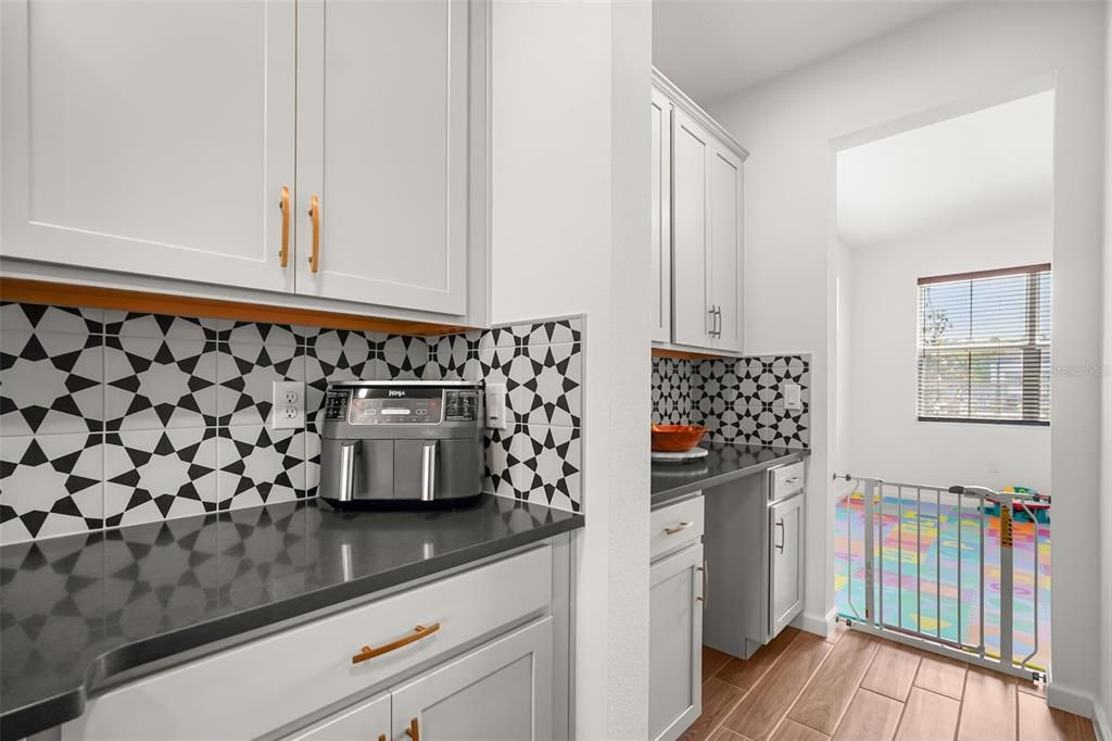 En Venta: $749,990 (5 camas, 5 baños, 3783 Pies cuadrados)