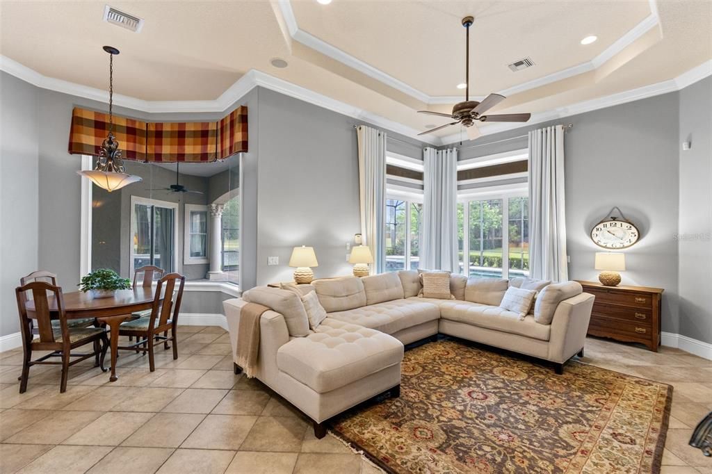For Sale: $1,649,000 (4 beds, 3 baths, 4219 Square Feet)