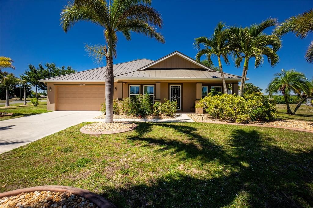 En Venta: $359,000 (4 camas, 2 baños, 2220 Pies cuadrados)