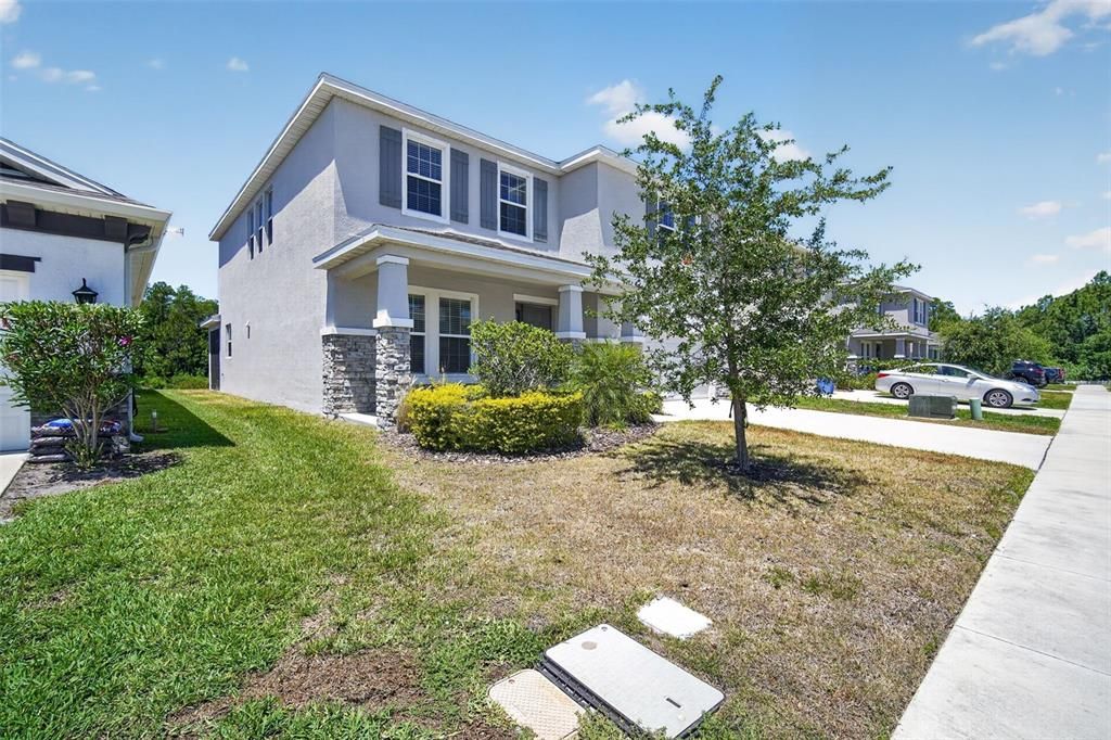 En Venta: $649,900 (4 camas, 3 baños, 3313 Pies cuadrados)